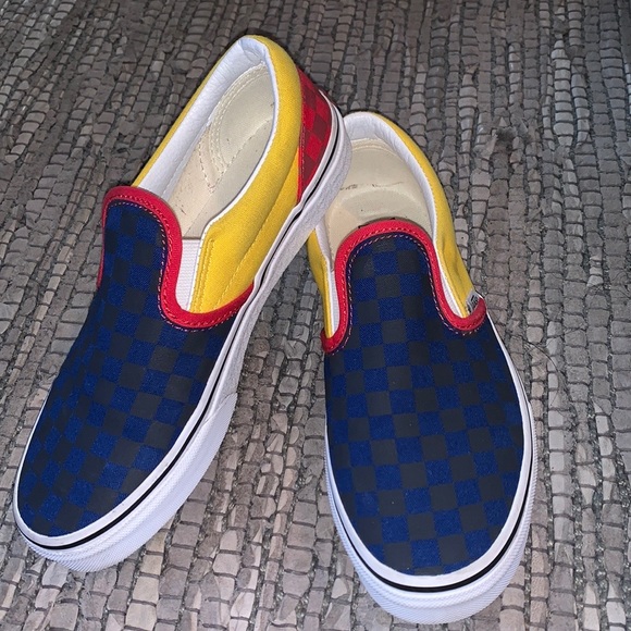 Checkered Slip-on Vans - Picture 1 of 2